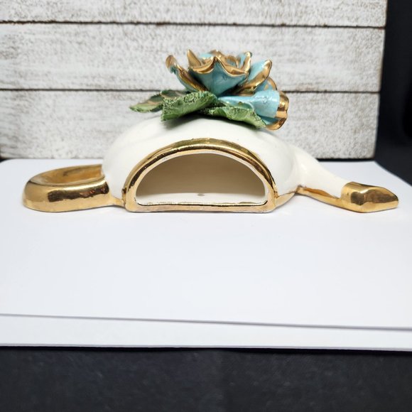 Hand Painted Mid Century Ceramic Teapot Wall Pocket, Blue Flower, Gold Accents - Picture 4 of 9